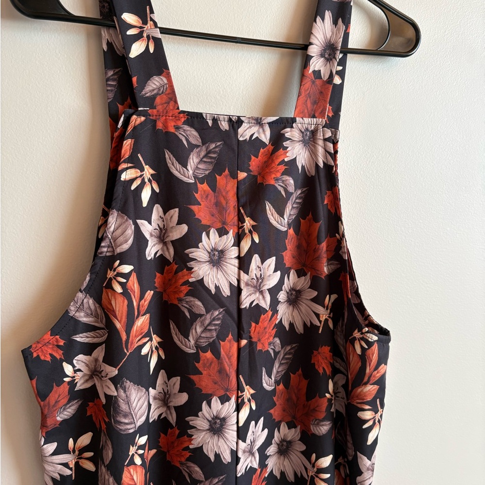 Floral Leaf Print Sleeveless Jumpsuit